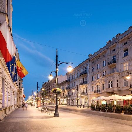 Royal Aparthotel Piotrkowska 33 Łódź Exteriör bild