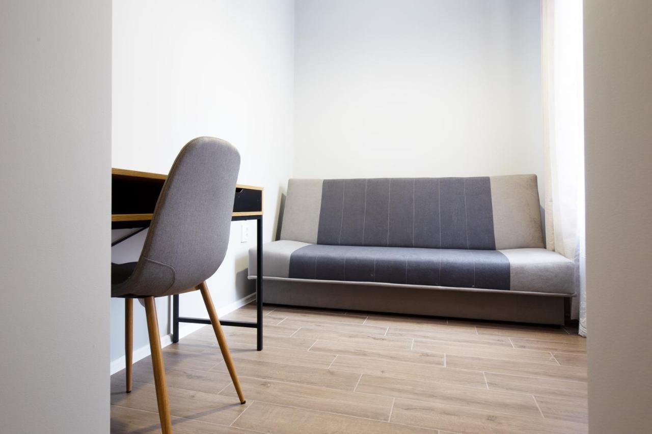 Royal Aparthotel Piotrkowska 33 Łódź Exteriör bild